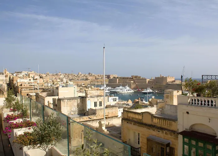 Palazzo Leone - 3 Cities Luxury וילה